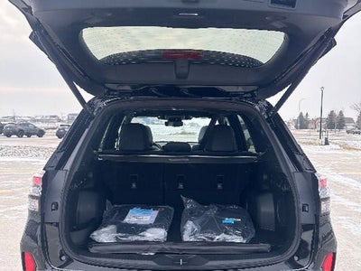 2025 Subaru FORESTER Touring Hybrid