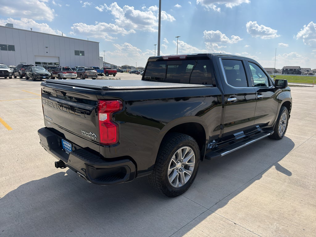 2022 Chevrolet Silverado High Country