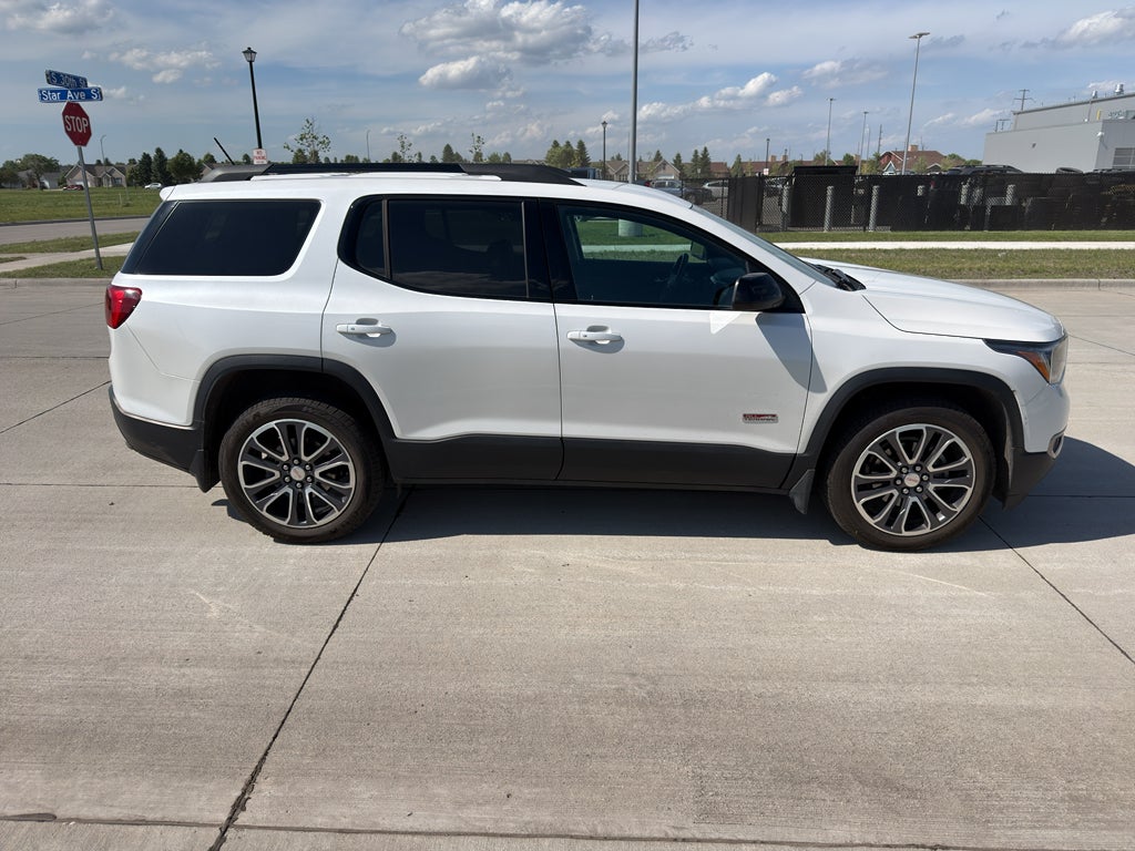 2018 GMC Acadia SLT
