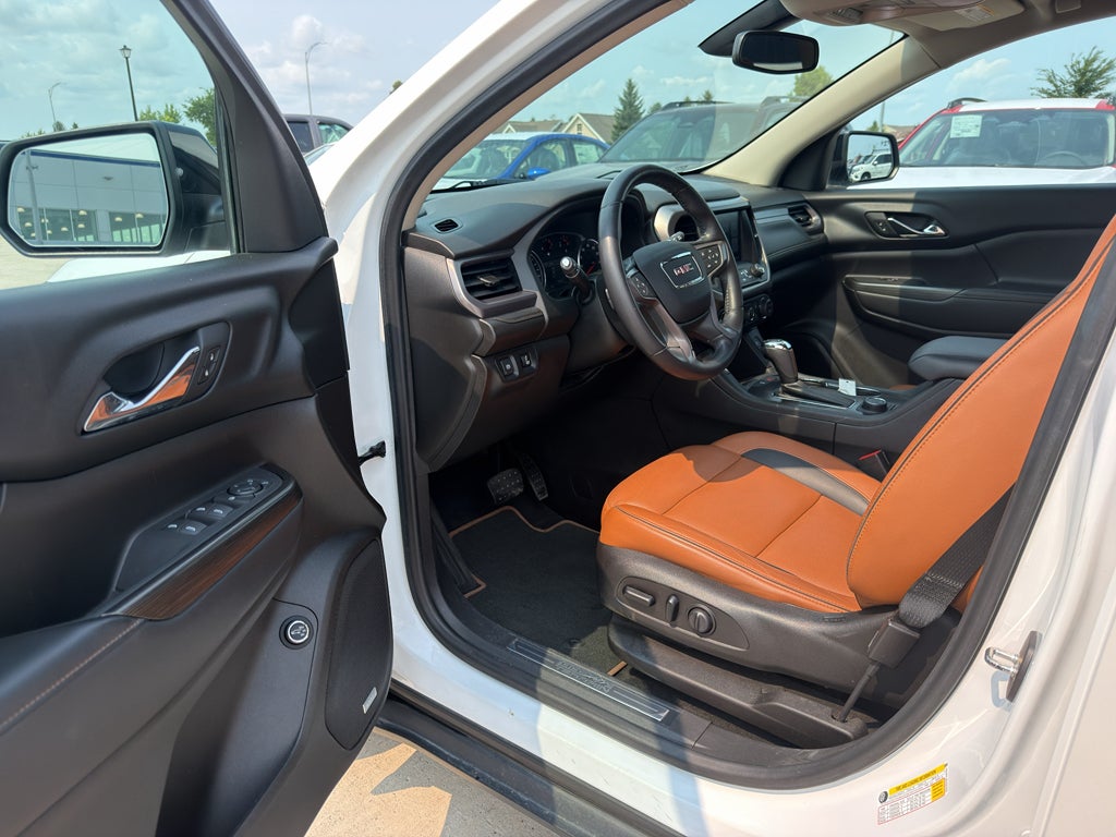 2018 GMC Acadia SLT