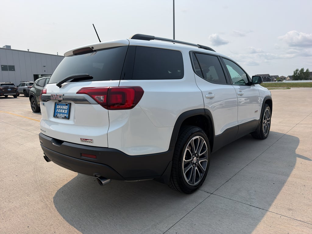 2018 GMC Acadia SLT
