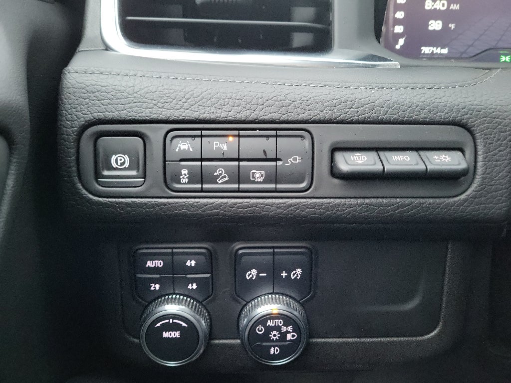 2022 GMC Yukon XL Denali