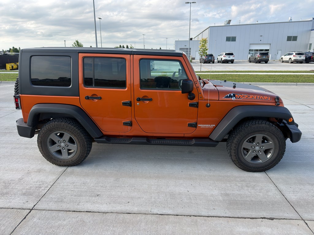 2010 Jeep Wrangler Unlimited Mountain