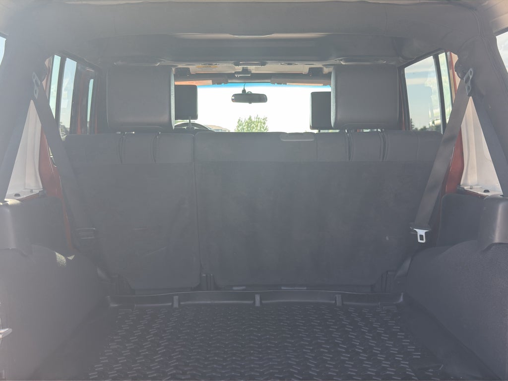 2010 Jeep Wrangler Unlimited Mountain