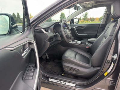 2023 Toyota RAV4 XLE Premium