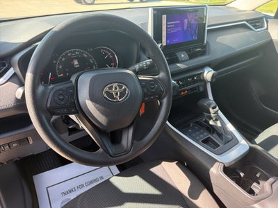 2023 Toyota RAV4 LE