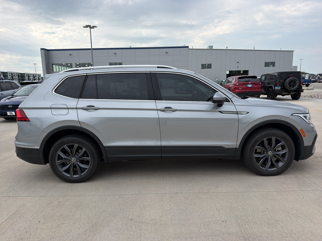 2022 Volkswagen Tiguan SE