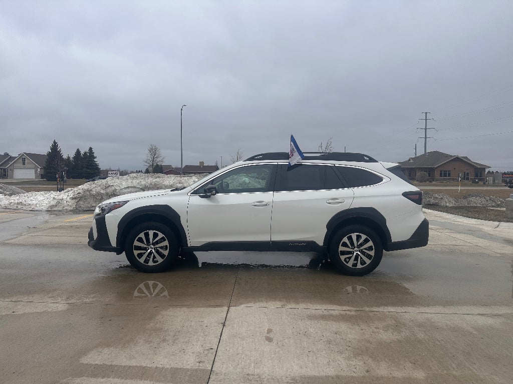 2025 Subaru Outback Premium
