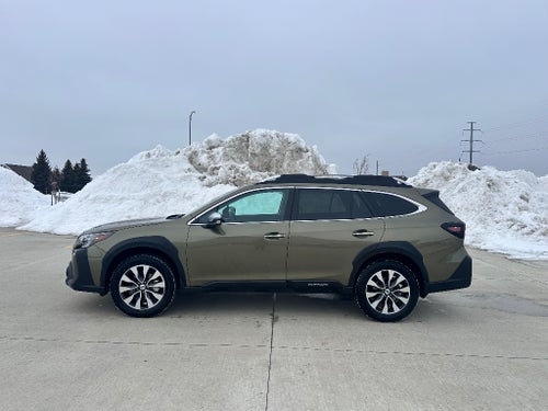 2023 Subaru Outback Touring