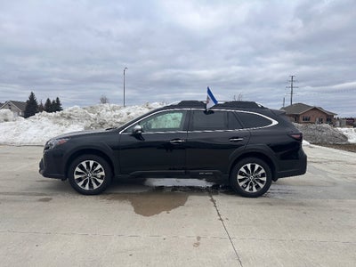 2025 Subaru Outback Touring XT