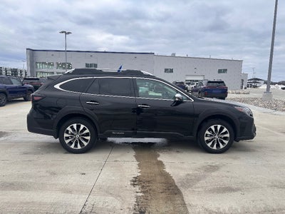2025 Subaru Outback Touring XT