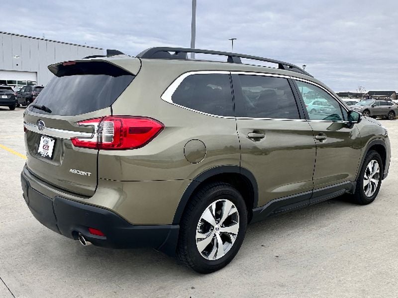 2023 Subaru Ascent Premium