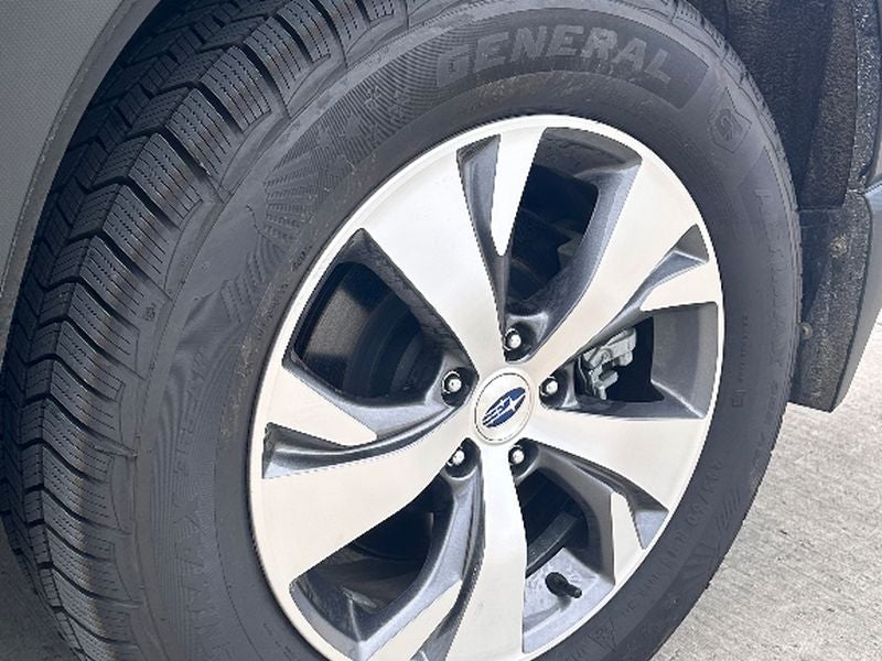 2023 Subaru Ascent Premium