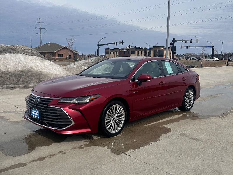 2019 Toyota Avalon Hybrid Limited
