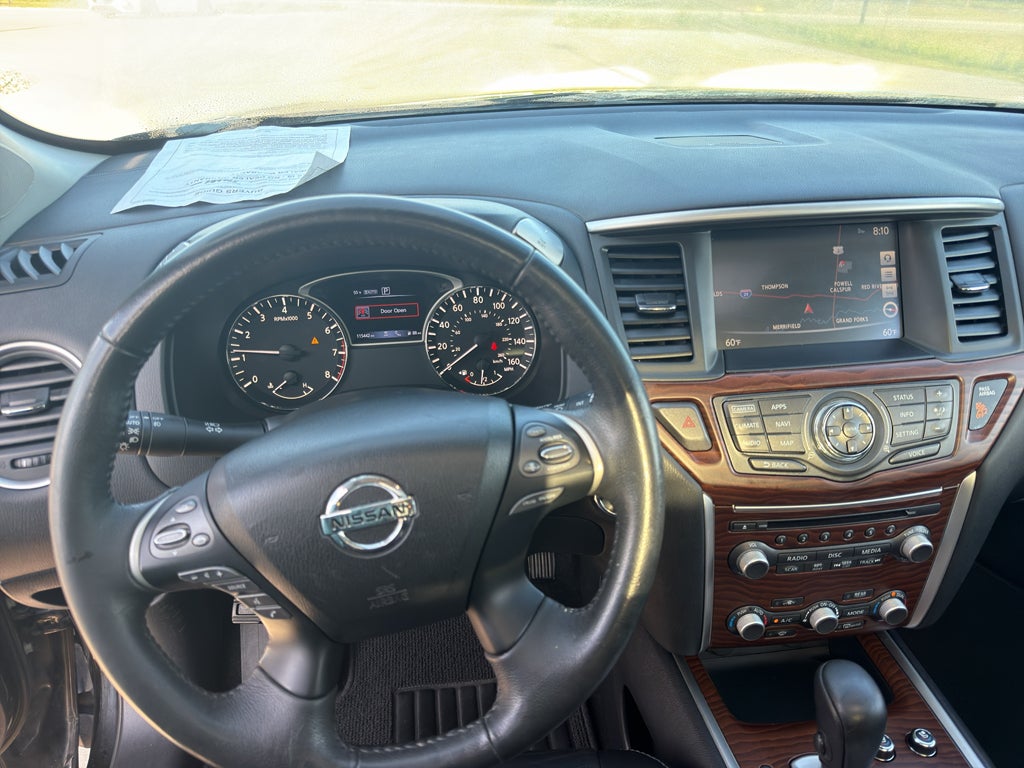 2017 Nissan Pathfinder Platinum
