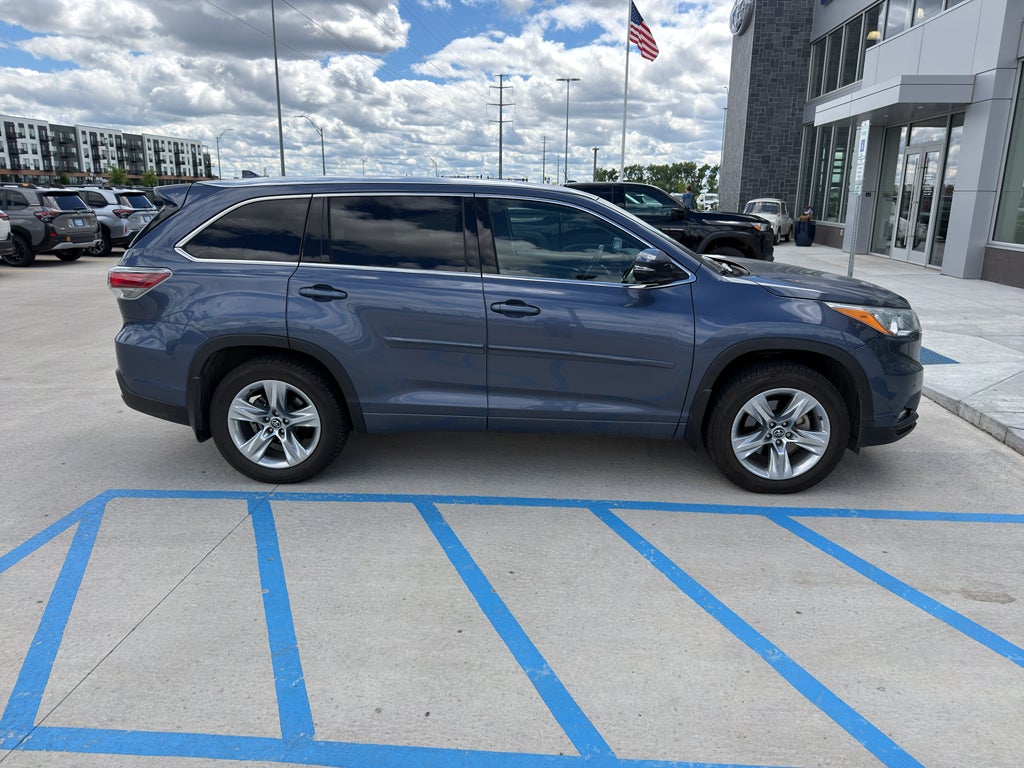 2016 Toyota Highlander Limited