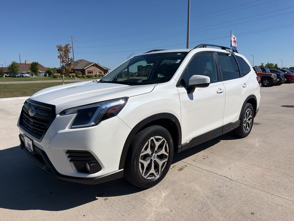 2022 Subaru Forester Premium