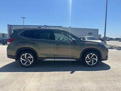 2023 Subaru Forester Touring