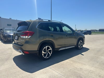 2023 Subaru Forester Touring