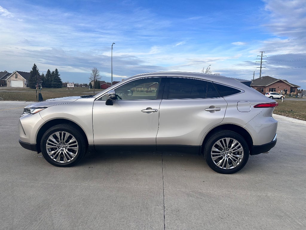 2022 Toyota Venza Limited