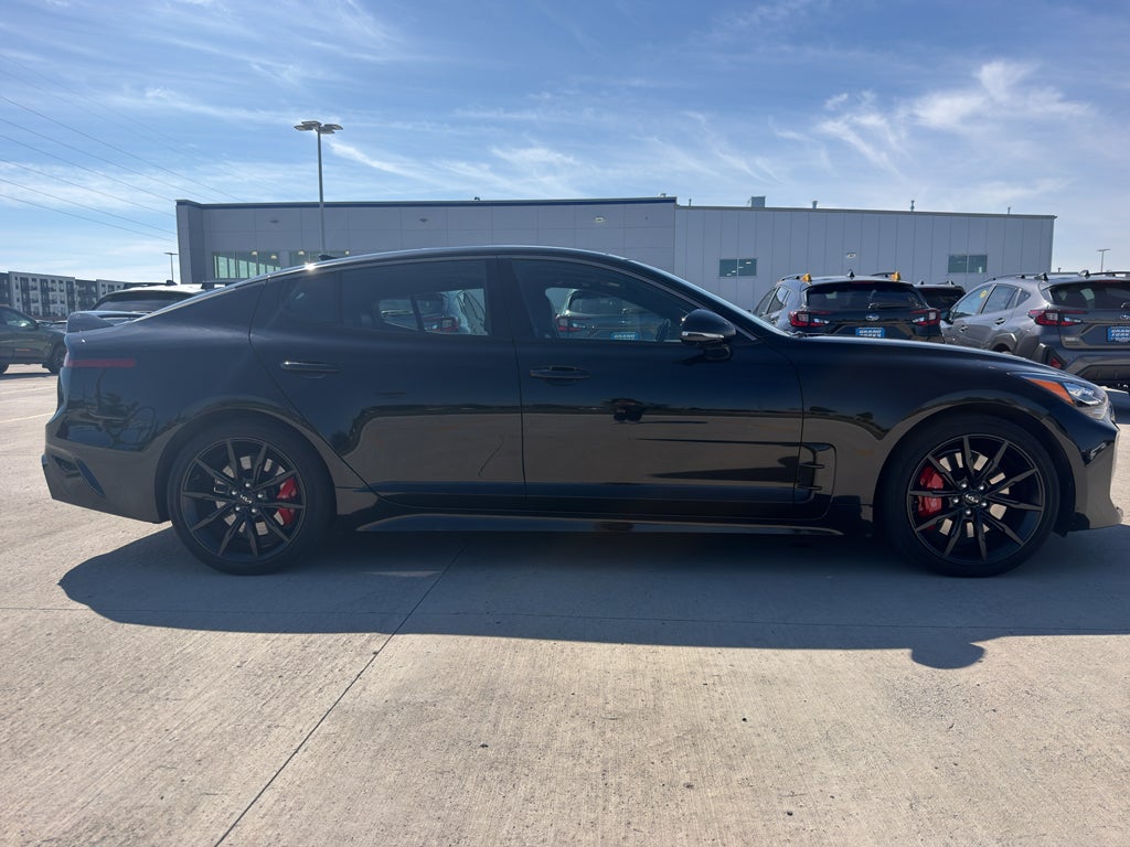 2022 Kia Stinger GT2